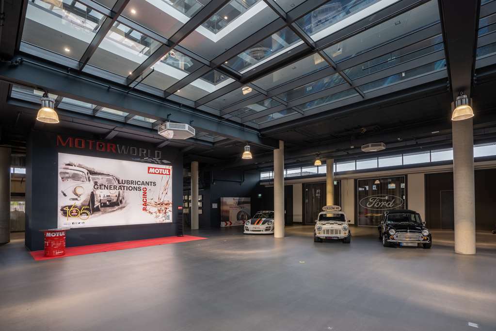 V8 Hotel Koeln At Motorworld Інтер'єр фото