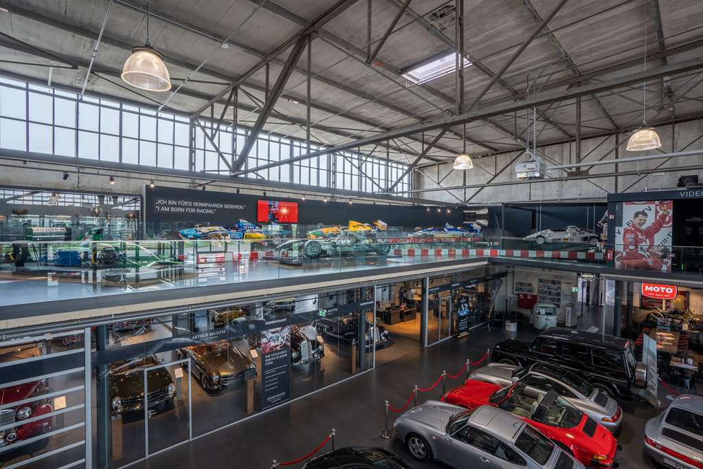 V8 Hotel Koeln At Motorworld Інтер'єр фото